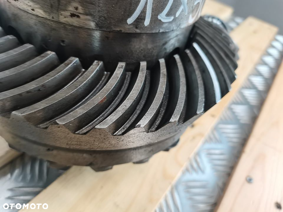 Fendt 824 Turboshift {Dyferencjał 12X38} - 8