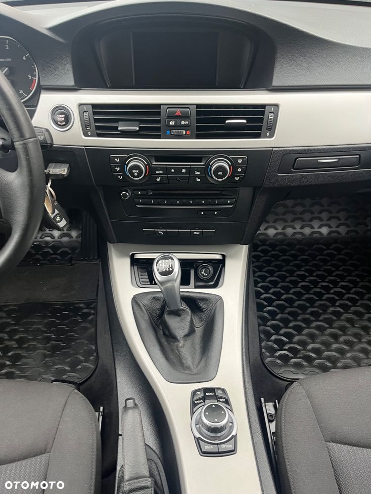 BMW Seria 3 316d Advantage - 12