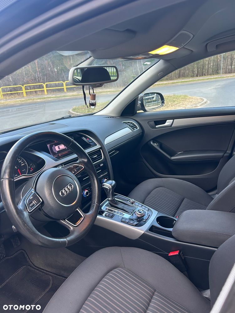 Audi A4 Avant 2.0 TDI Multitronic - 7