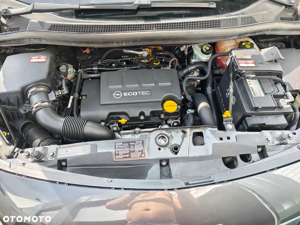 Opel Meriva - 9