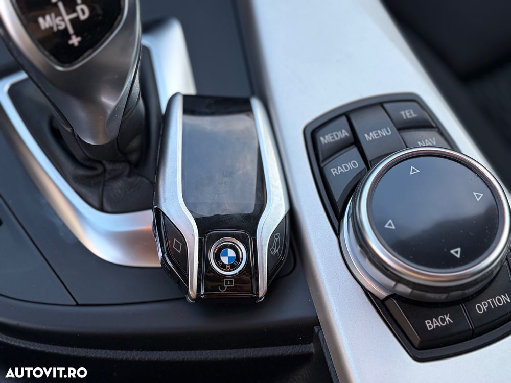 BMW Seria 3 320d GT Sport-Aut. - 10