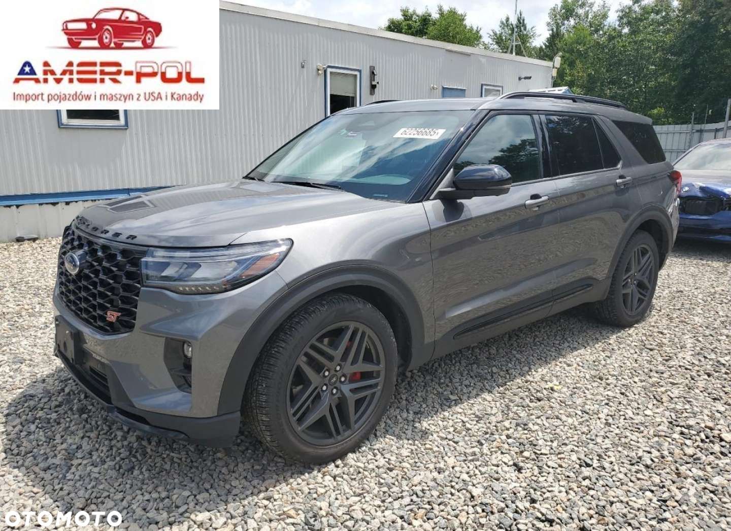 Ford Explorer - 1