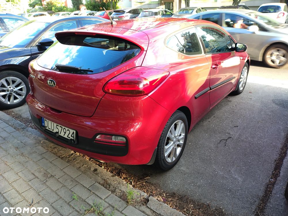 Kia ProCeed 1.4 M - 4