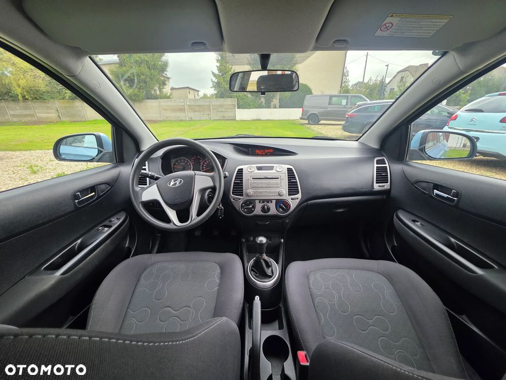 Hyundai i20 1.2 Classic + - 11