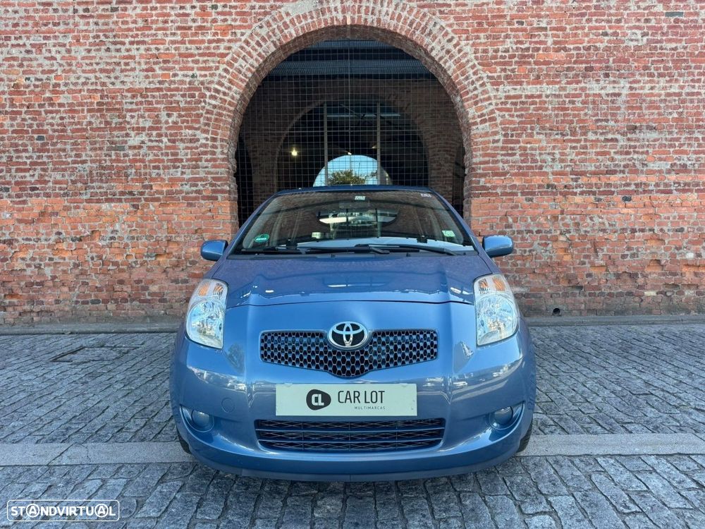 Toyota Yaris 1.4 D-4D AC - 2