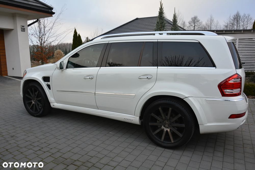 Mercedes-Benz GL 500 4Matic 7G-TRONIC - 2