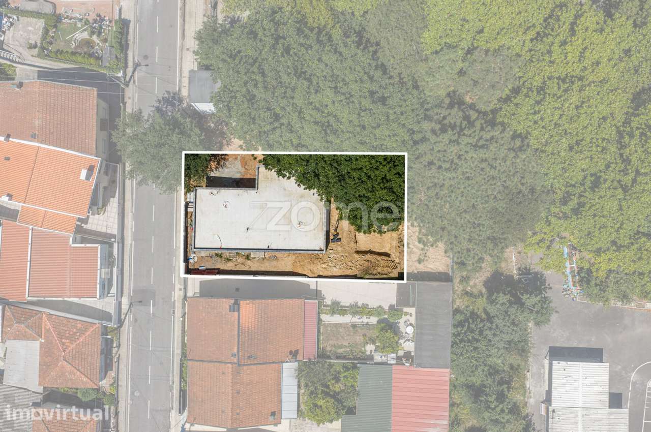 Moradia Térrea T3 de Arquitetura Contemporânea - Grande imagem: 4/26