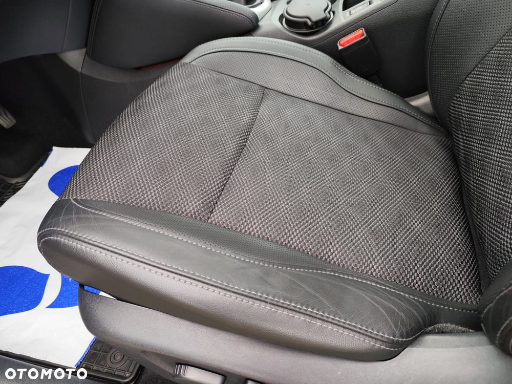 Nissan Qashqai 1.6 DCi Tekna - 33