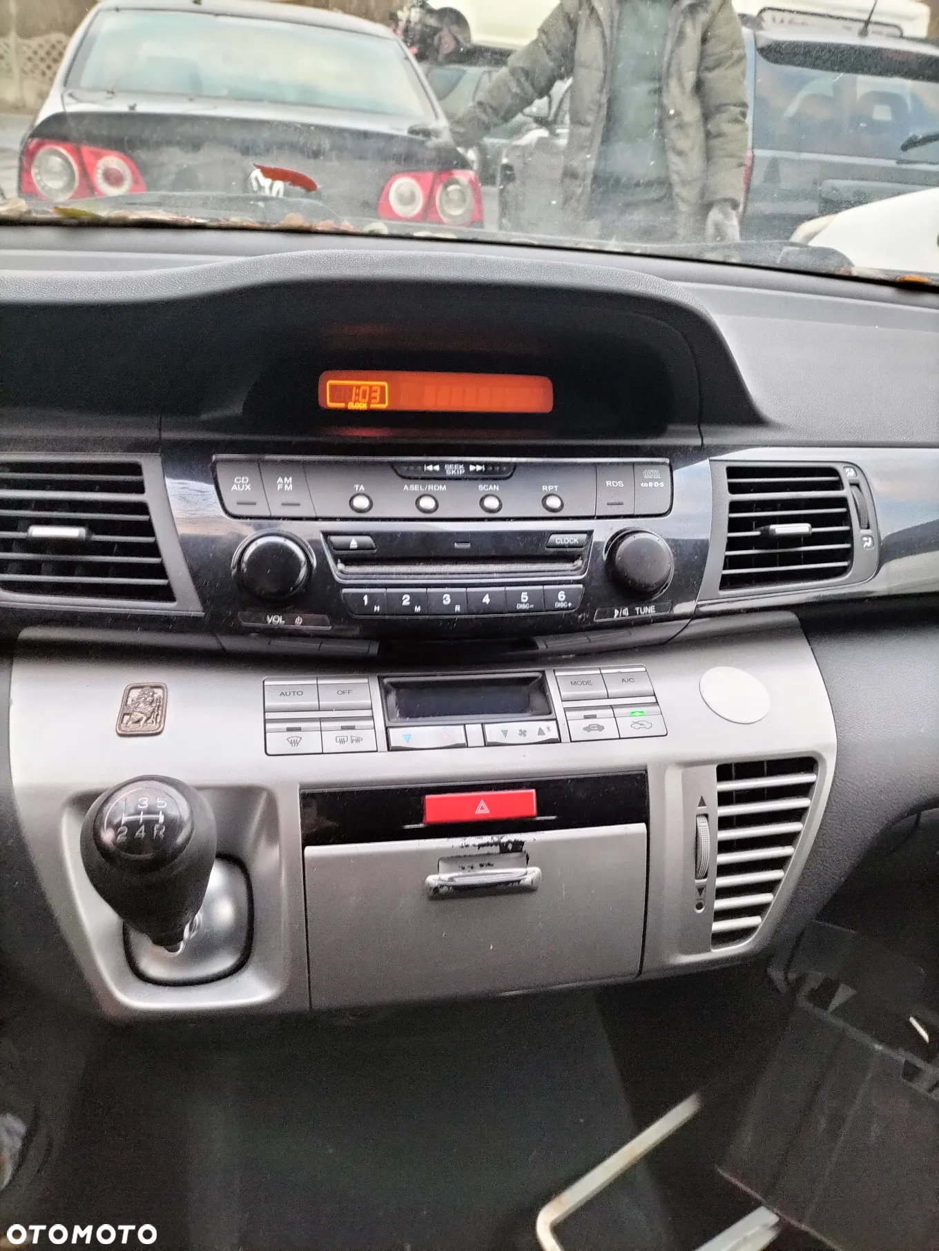 DRZWI PRAWE LEWE PRZÓD HONDA FR-V 05-09r KOD LAK. NH625M - 12