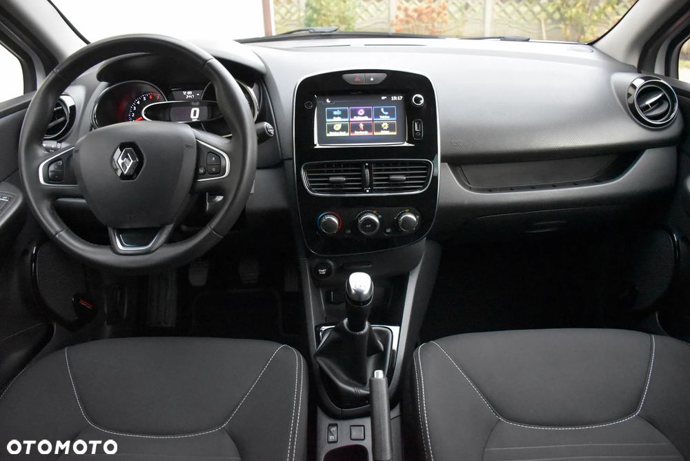 Renault Clio TCe 90 Limited - 15