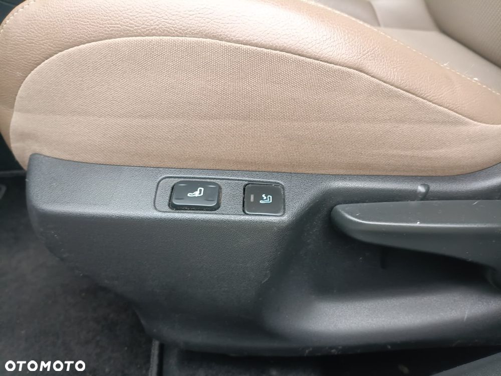 Citroën DS4 1.6 HDi Chic - 21