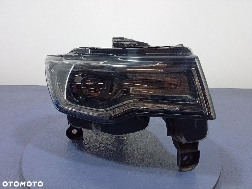 JEEP GRAND CHEROKEE IV WK2 LIFT 2017- REFLEKTOR PRAWY LAMPA  6828923YAE - 1