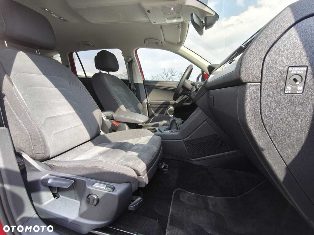 Volkswagen Tiguan Allspace 2.0 TDI Life 7os - 20