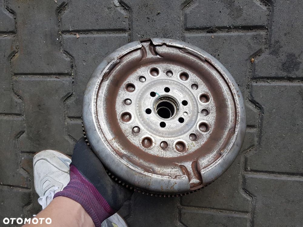 AUDI A3 8P LIFT 08-12r VW EOS GOLF VI 2.0 TDI CFF KOŁO DWUMASOWE - 5