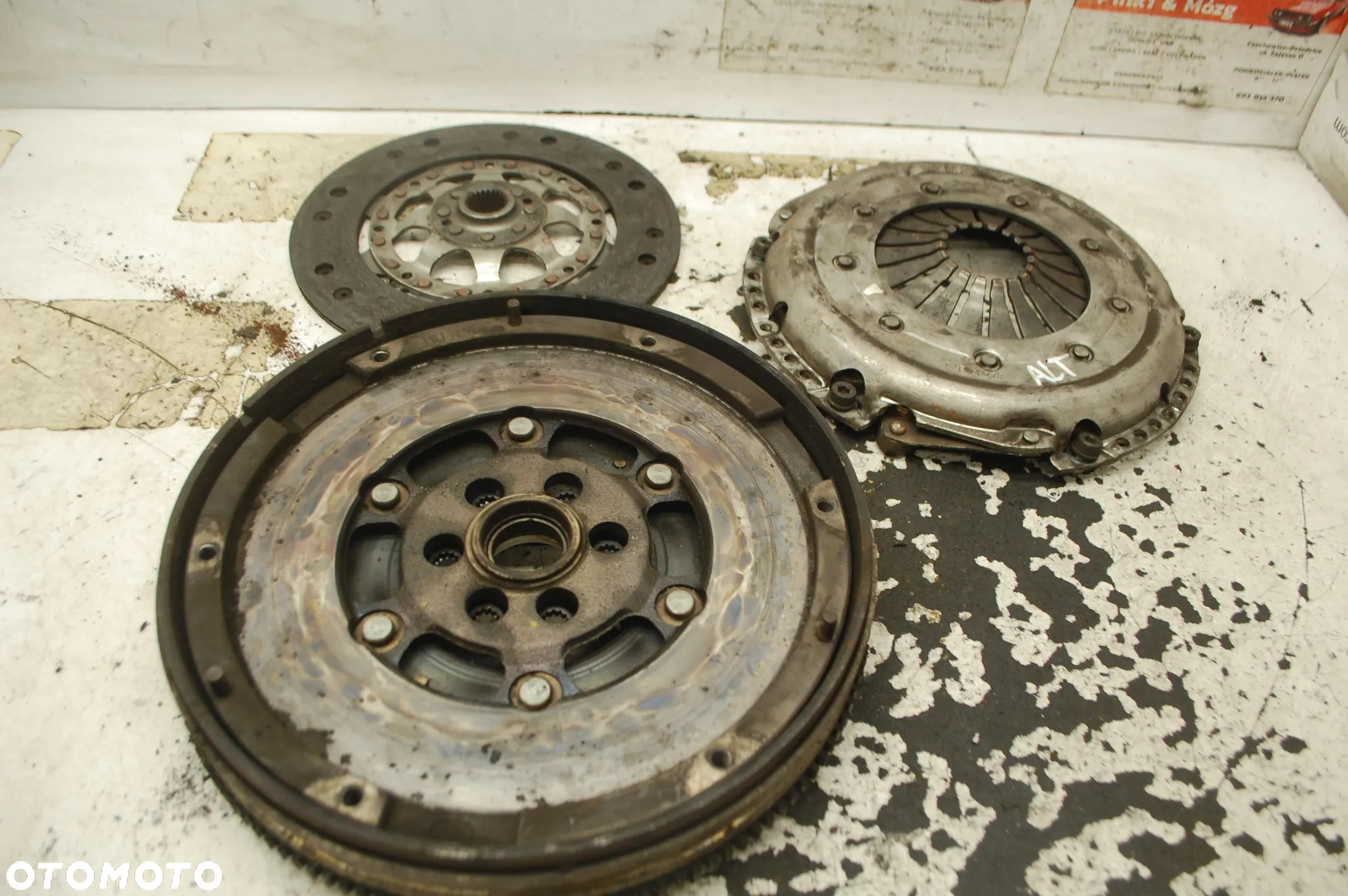 SPRZĘGŁO KOMPLETNE DWUMASOWE AUDI A4 B6 2.0 ALT VW PASSAT B5 - 2