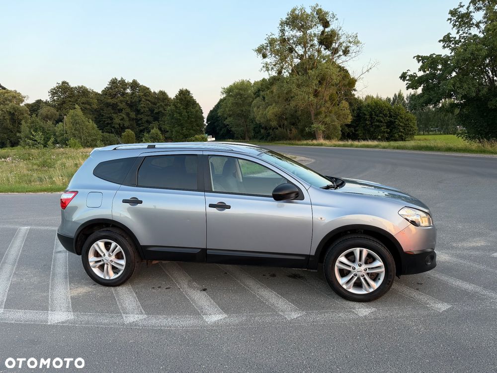 Nissan Qashqai+2 2.0 Visia - 20