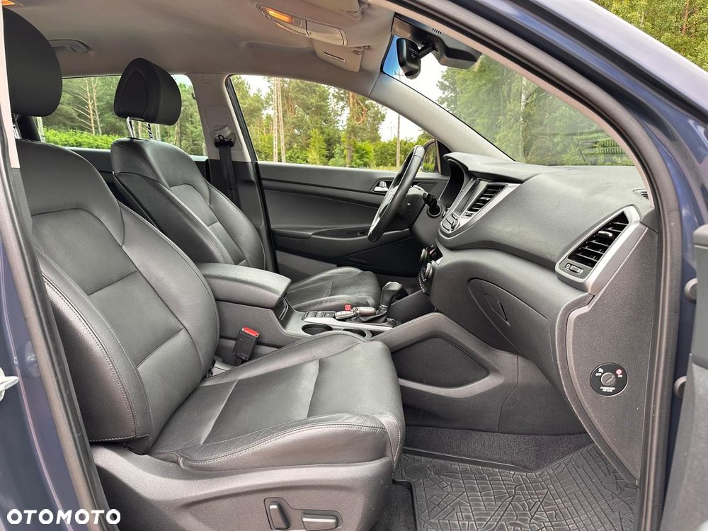 Hyundai Tucson 2.0 CRDI Premium 4WD - 37