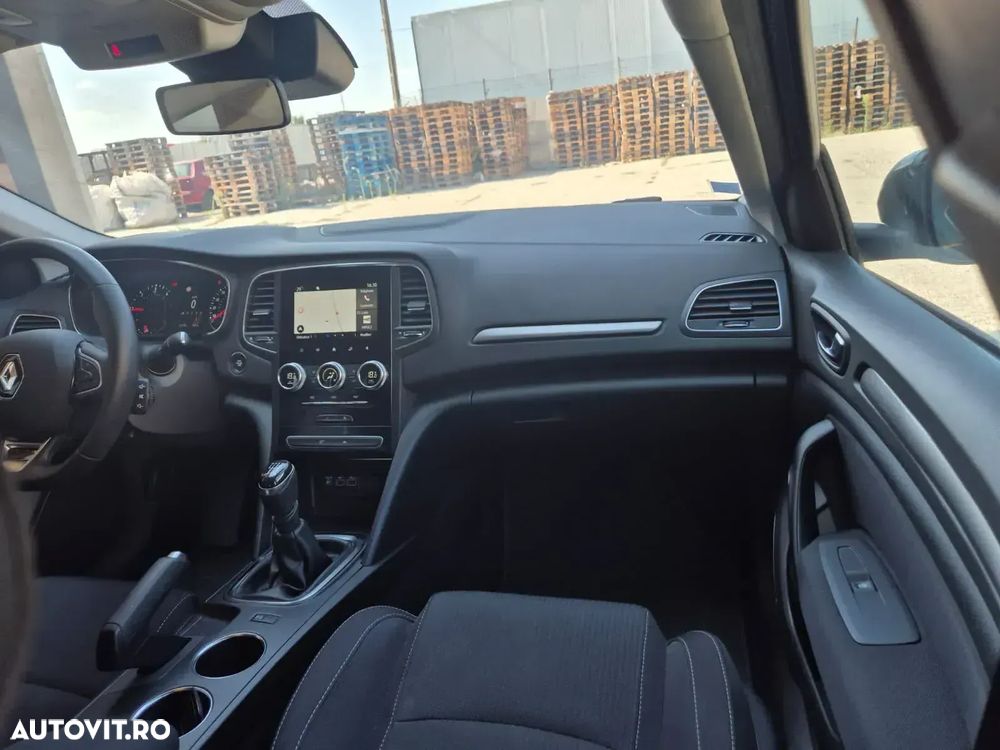 Renault Megane - 23