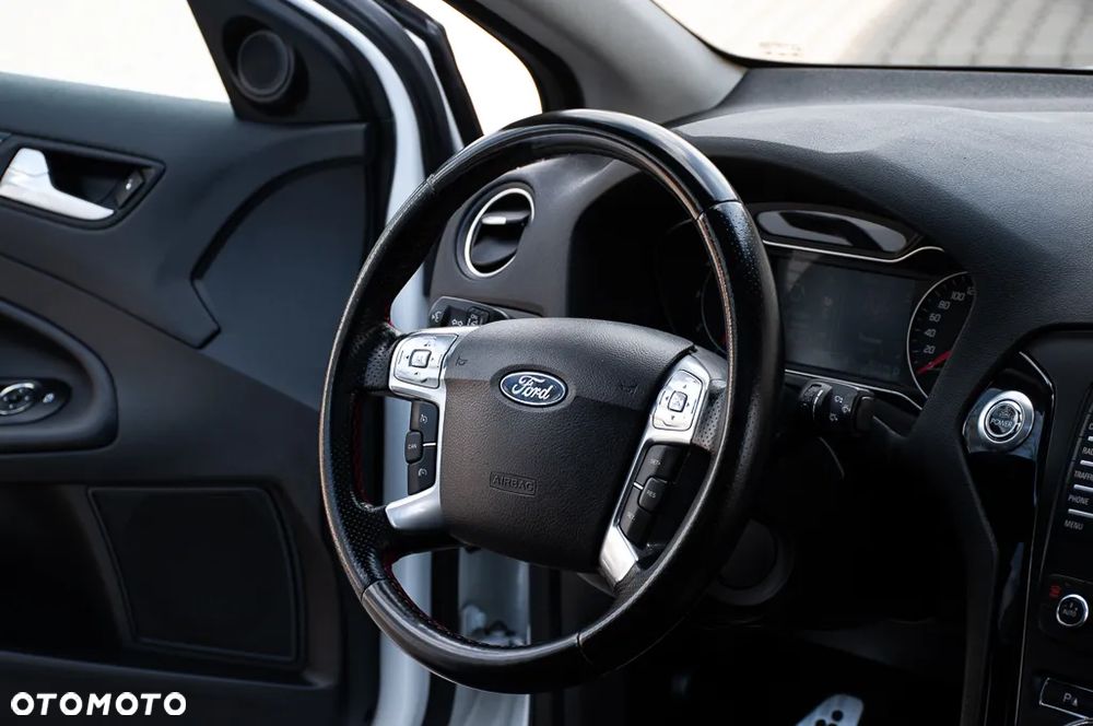 Ford Mondeo 2.2 TDCi Titanium X - 34
