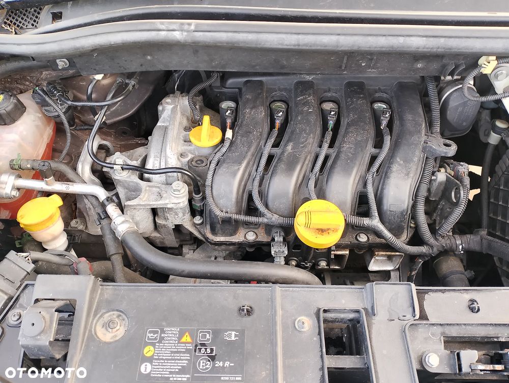 Renault Scenic - 11