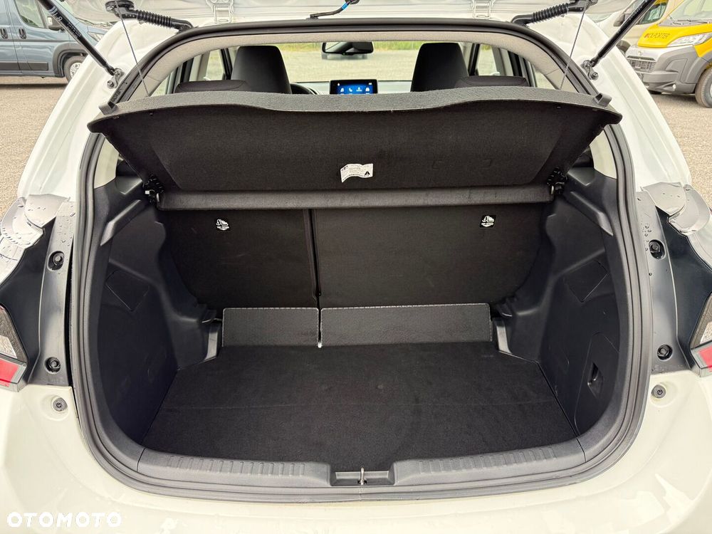 Toyota Yaris 1.5 Comfort - 30