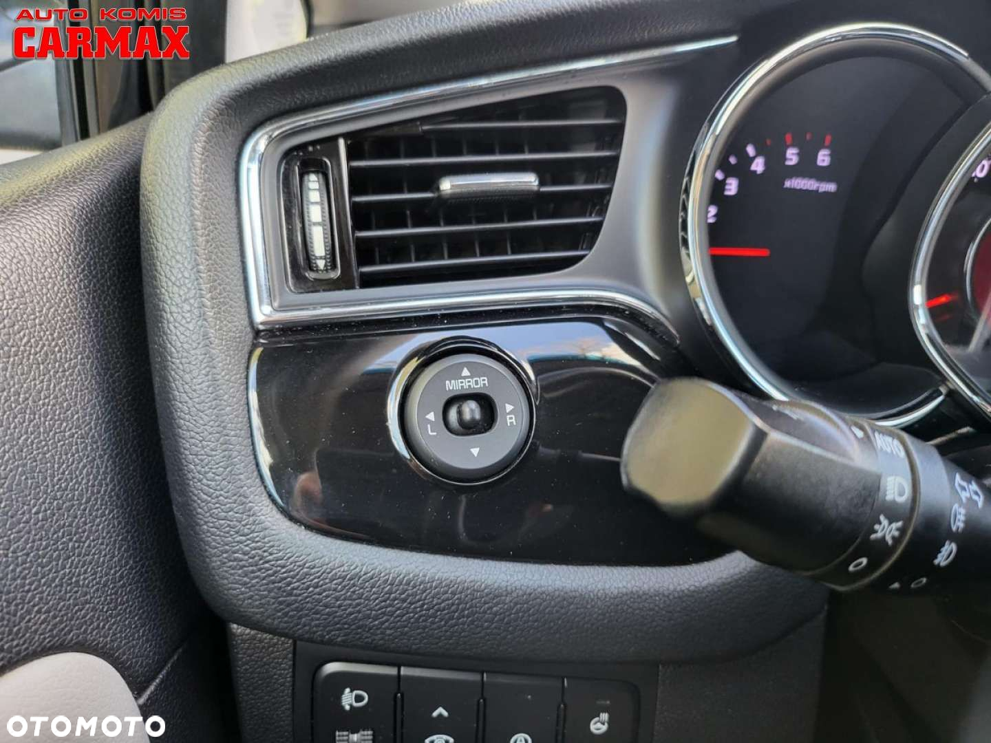 Kia Ceed 1.6 CRDi 136 DCT ISG SW Platinum Edition - 22