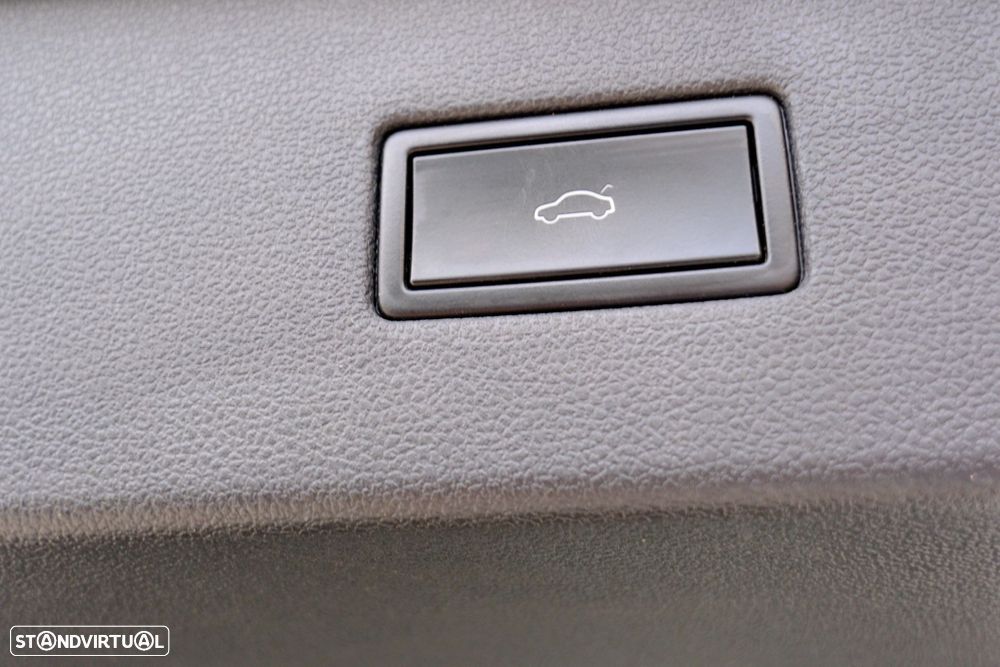 VW Tiguan Allspace 2.0 TDI Confortline DSG - 33