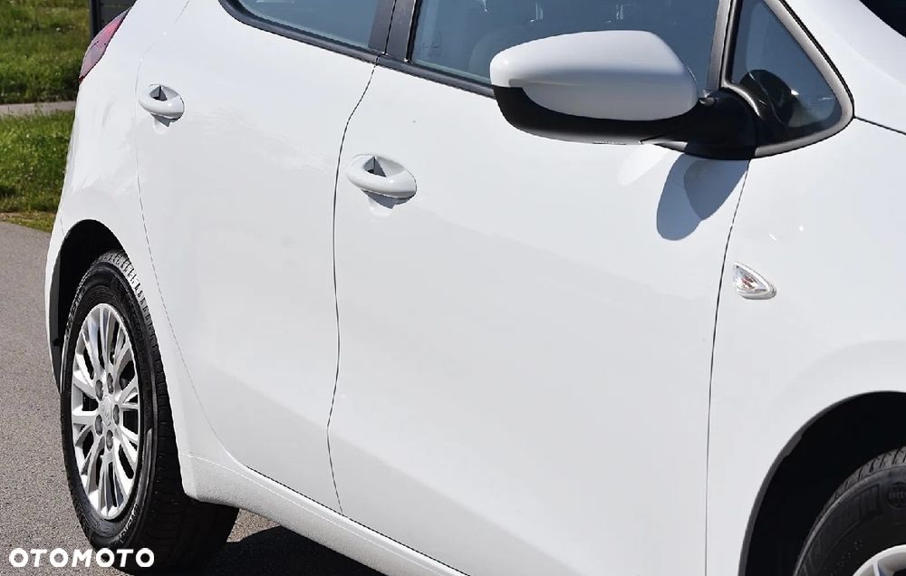 Kia Ceed - 27