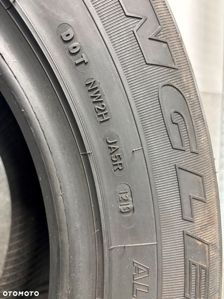 2 OPONY ZIMOWE GOODYEAR 265/65/17 112H  HP,M+S - 9