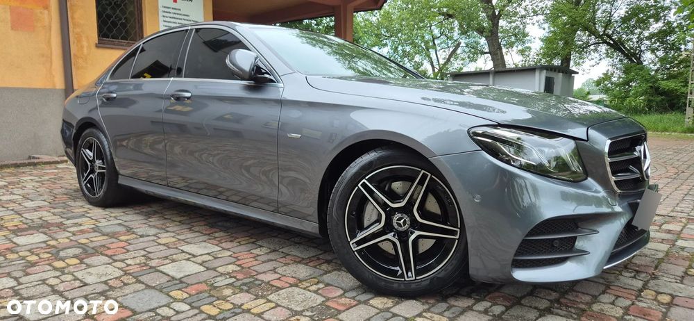 Mercedes-Benz Klasa E 220 d AMG - 29