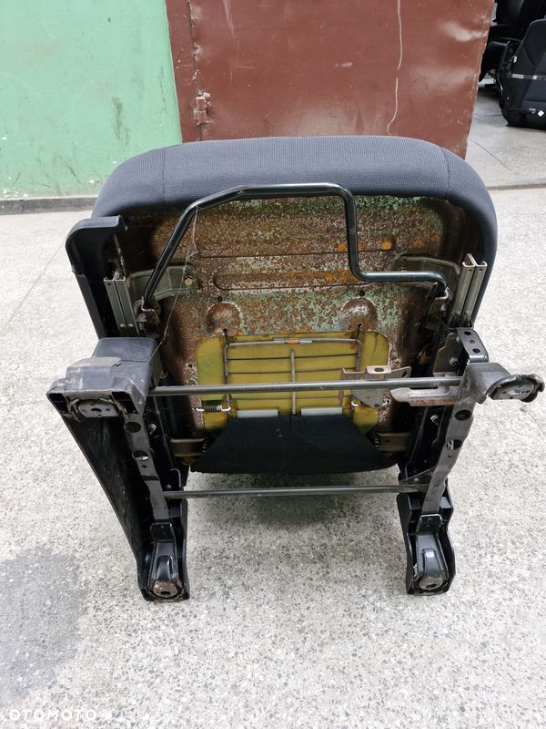 MITSUBISHI ENDEAVOR FOTEL PASAŻERA PRAWY PRZÓD PRZEDNI - 7