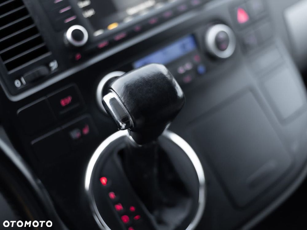 Volkswagen California - 35