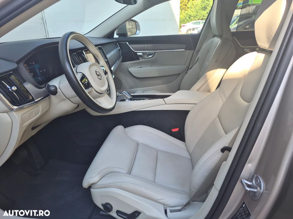 Volvo V90 B6 MHEV AT AWD Plus Bright - 19