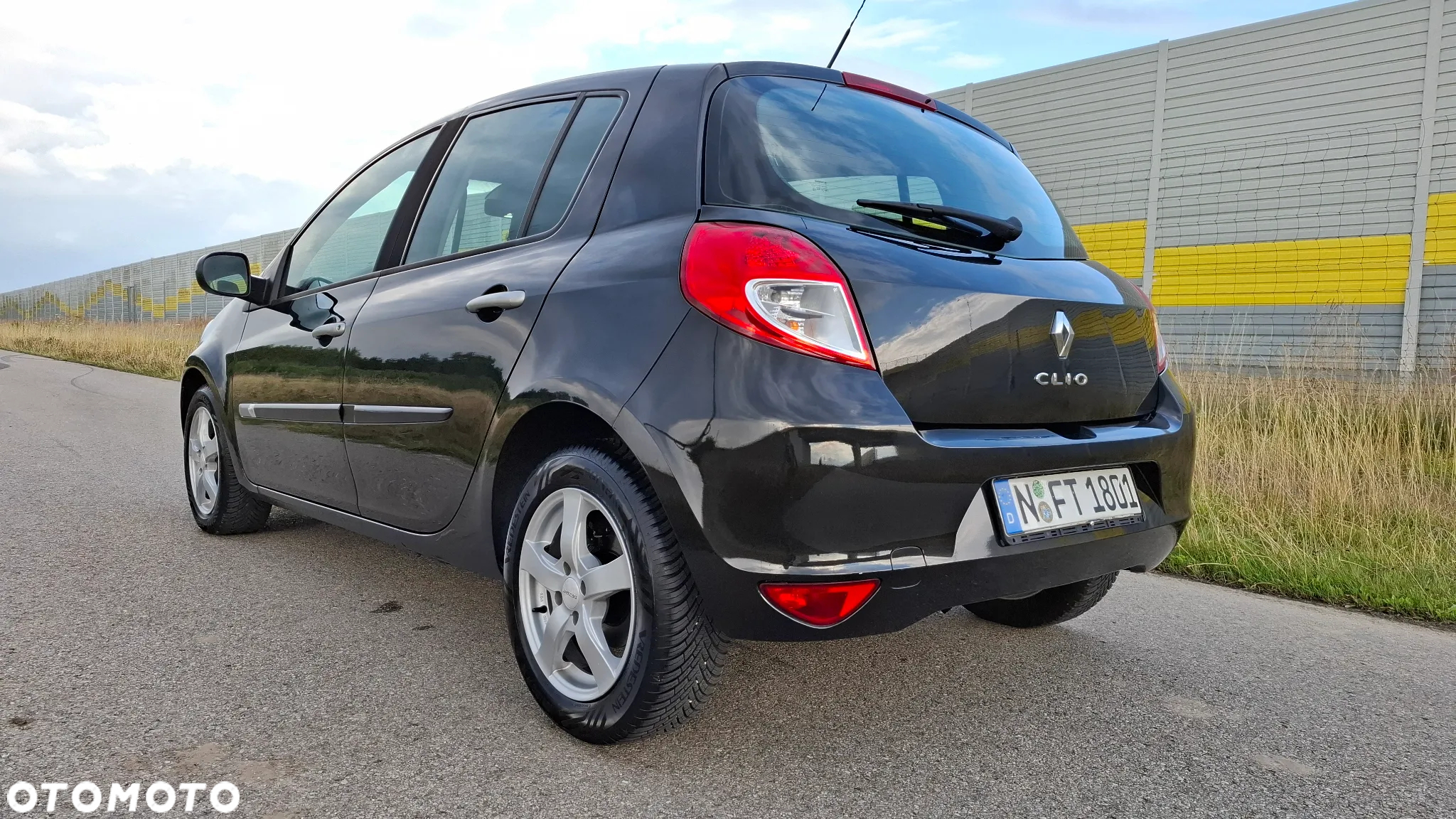 Renault Clio 1.2 TCE Alize - 12