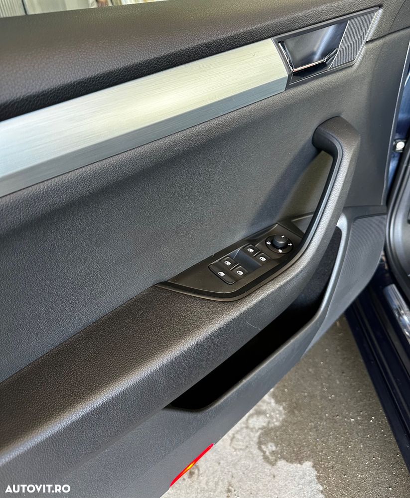 Skoda Superb 1.6 TDI DSG Ambition - 14