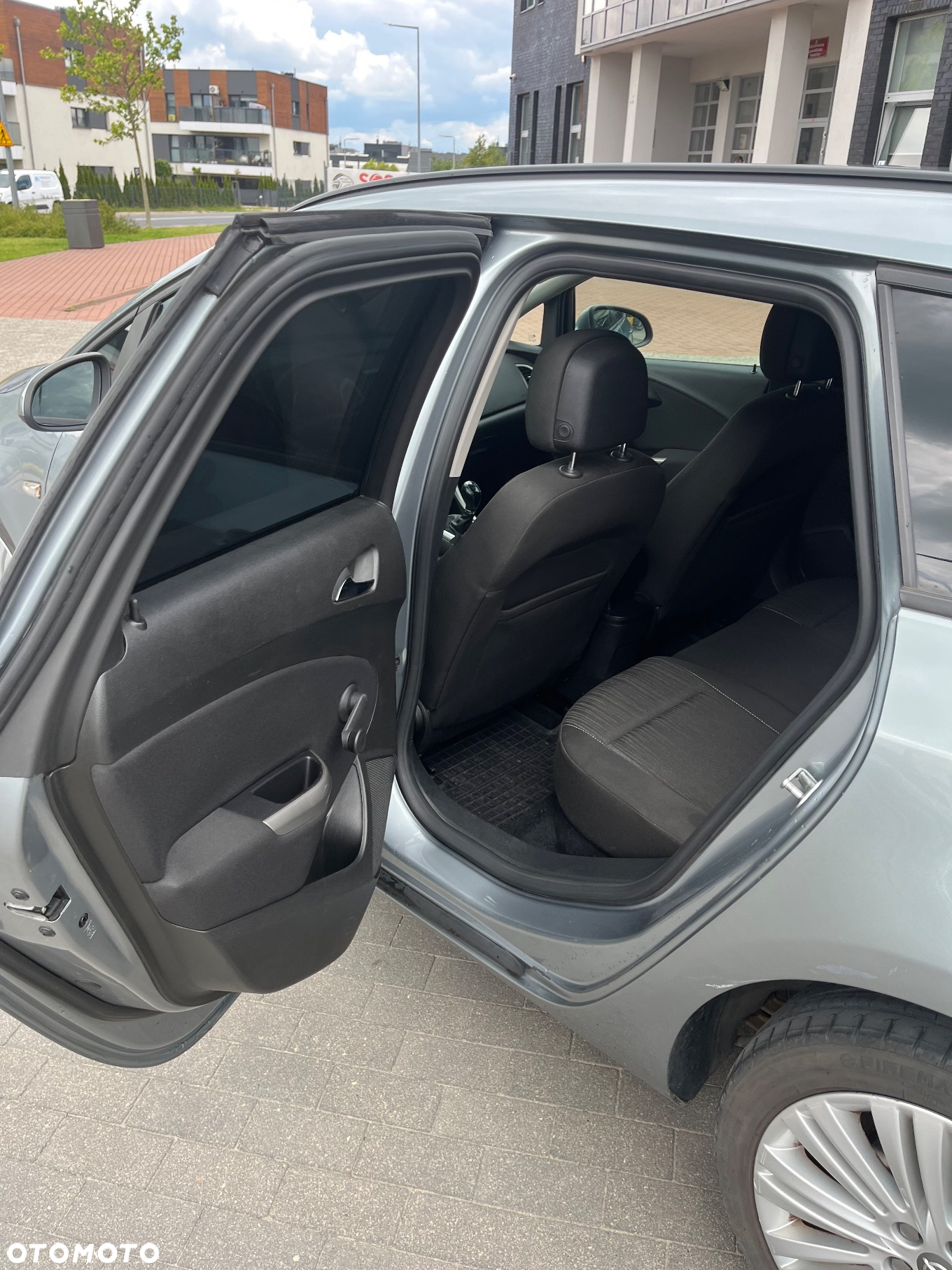 Opel Astra III 1.6 - 11