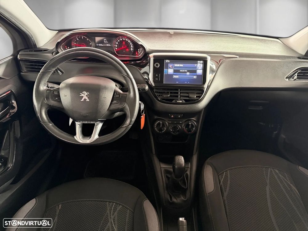 Peugeot 208 1.4 HDi Access - 9
