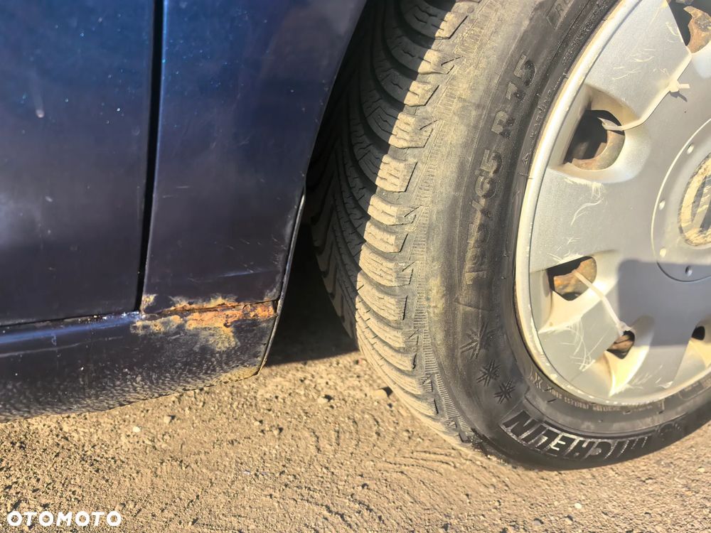 Volkswagen Touran 1.4 TSI STYLE - 19