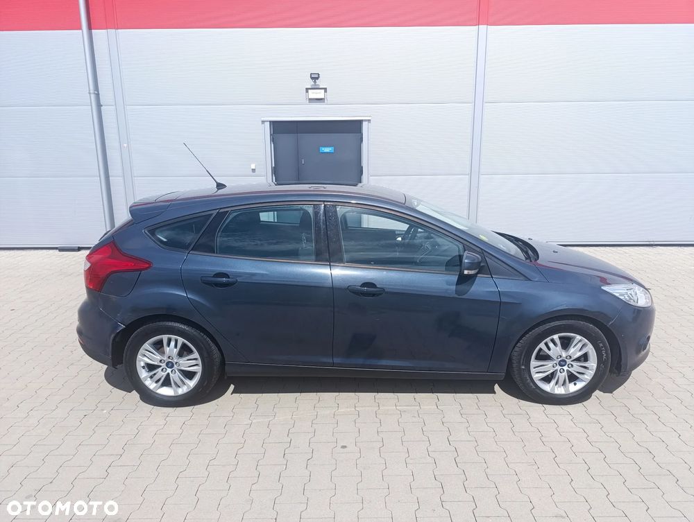 Ford Focus 1.6 TDCi DPF Trend - 4