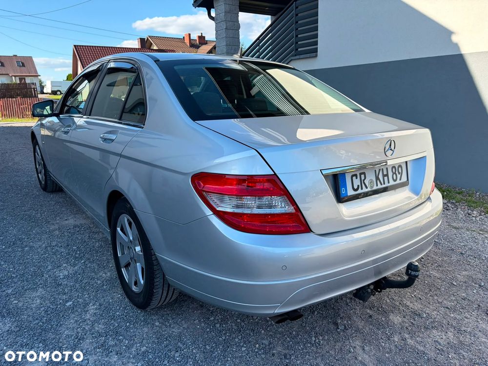 Mercedes-Benz Klasa C 180 Kompressor BlueEFFICIENCY - 5