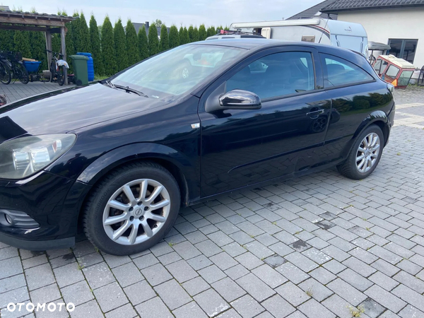 Opel Astra GTC 1.6