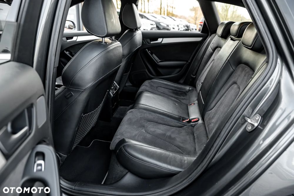 Audi A4 Avant 2.0 TFSI quattro S tronic S line Sportpaket - 19