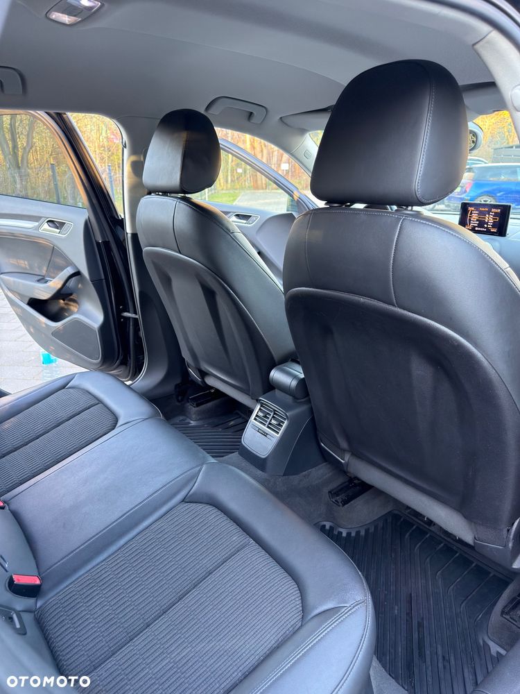 Audi A3 Sportback 1.4 TFSI Ambiente S tronic - 16