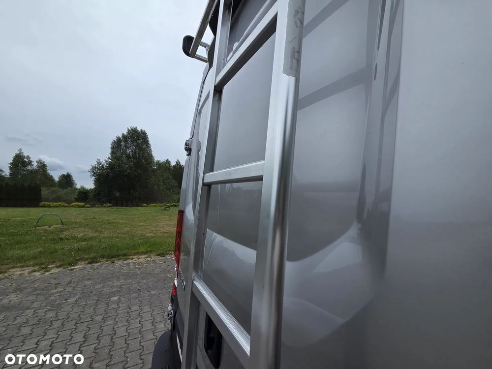 Iveco 35C17 - 18