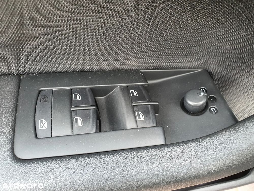 Audi A3 Sportback 2.0 TDI DPF Attraction - 18