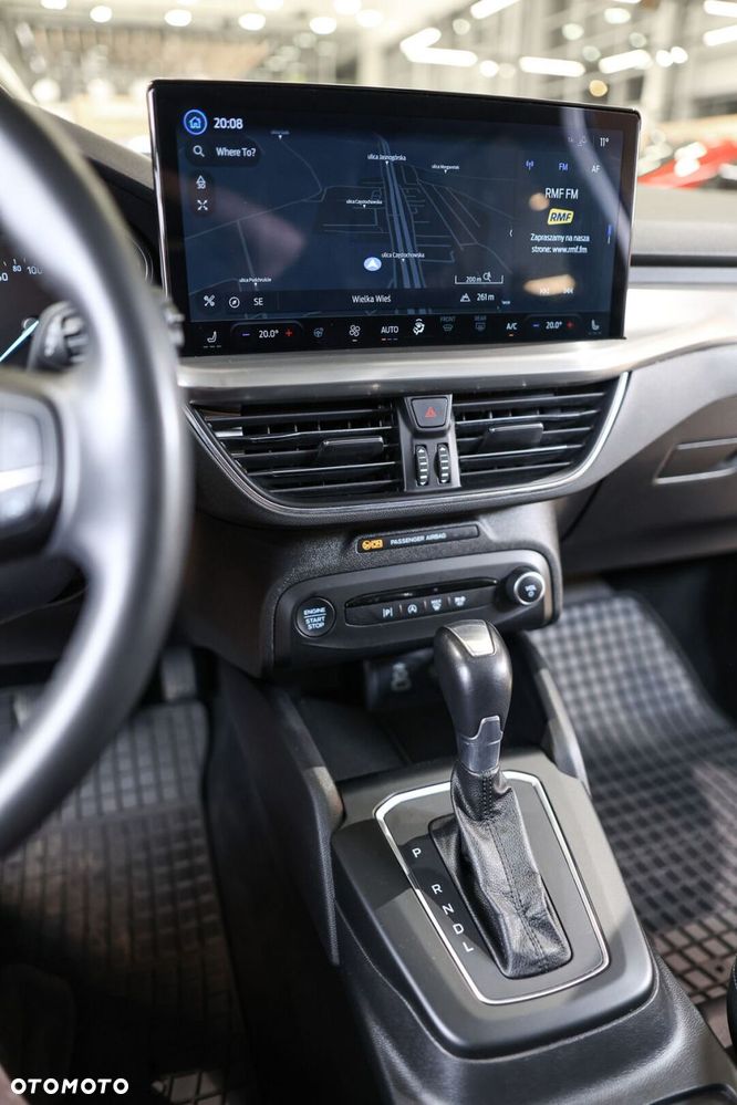 Ford Focus - 32