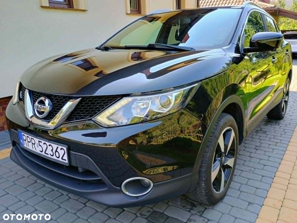 Nissan Qashqai 1.2 DIG-T 360 - 1