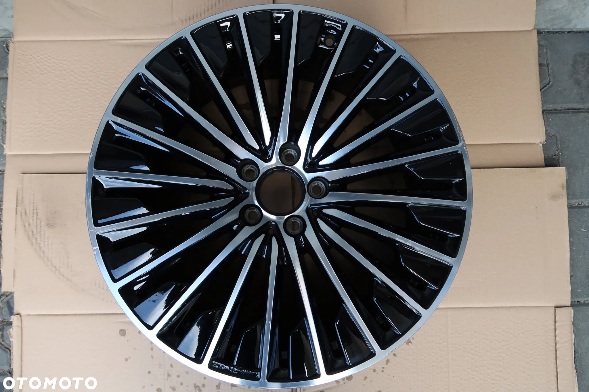 C68/C70 FELGA MERCEDES E KALSA A2144010500 8,5X20ET35,5 - 11