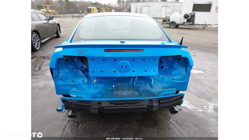 Ford Mustang 3.7 V6 - 8