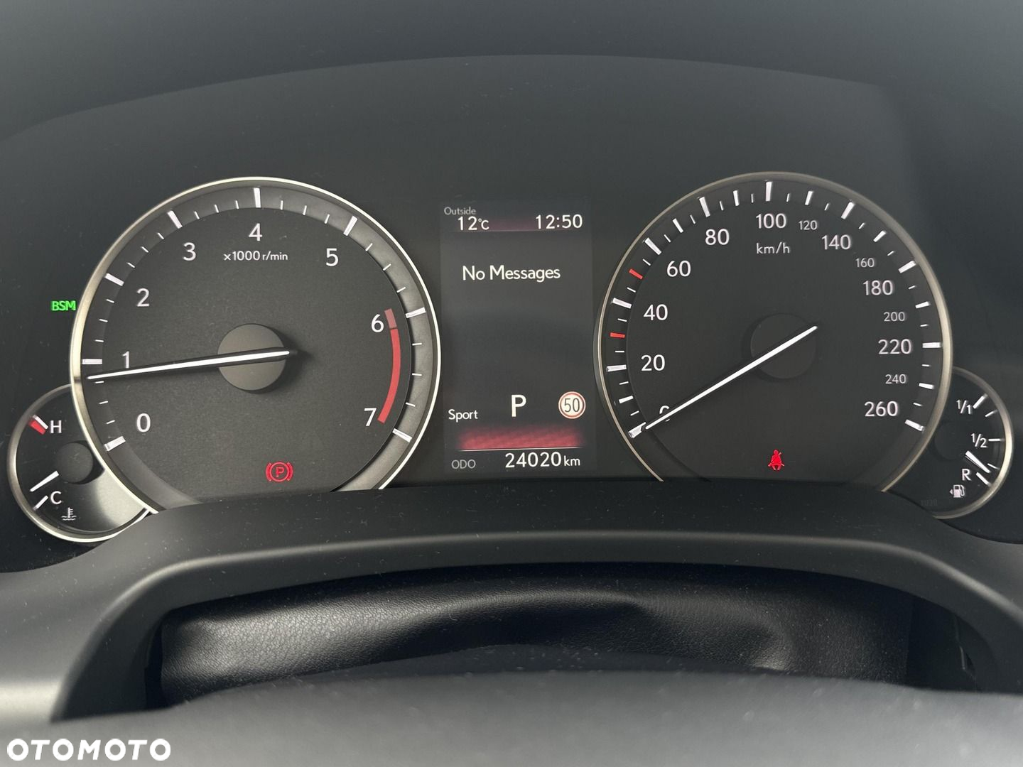Lexus RX - 14